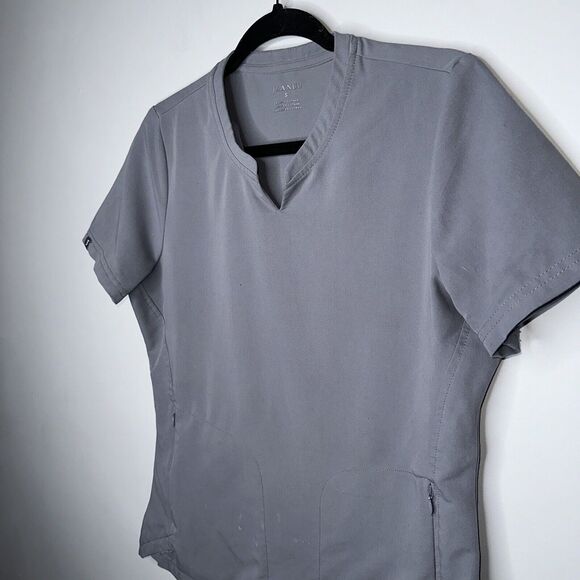 Jaanuu Women’s Zip Pocket Pullover Scrub Top Gray Size Small - Picture 2 of 5
